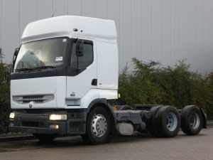 RENAULT - PREMIUM 420