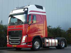 VOLVO - FH 460