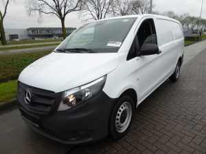 MERCEDES-BENZ - VITO 111
