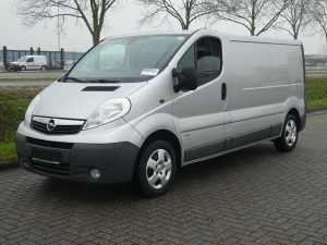 OPEL - VIVARO 2.0