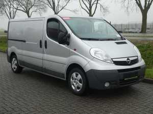 OPEL - VIVARO 2.0