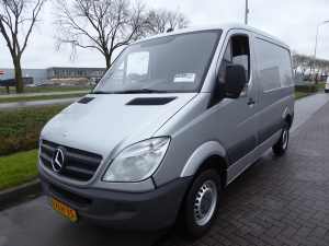 MERCEDES-BENZ - SPRINTER 210