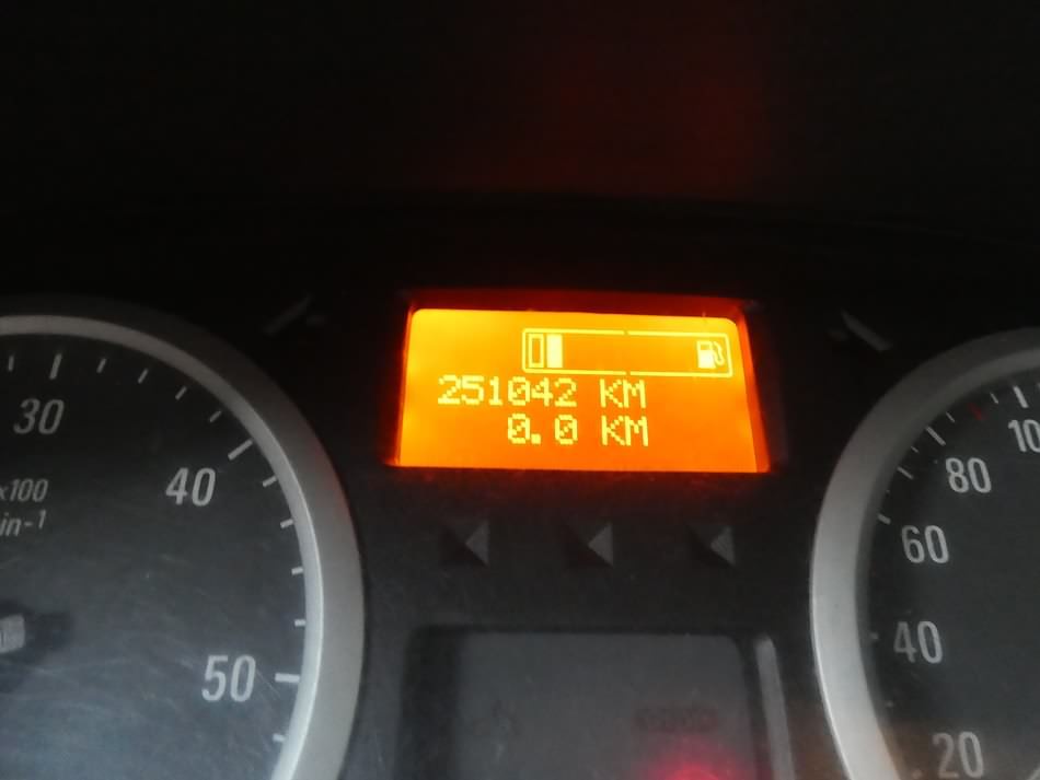 OPEL VIVARO - Kleyn Vans