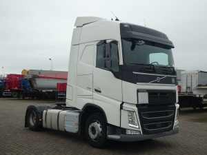 VOLVO - FH 460
