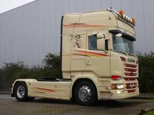 SCANIA - R520