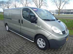 RENAULT - TRAFIC 2.0 DCI