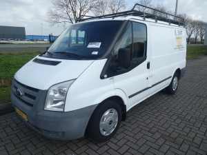 FORD - TRANSIT 260