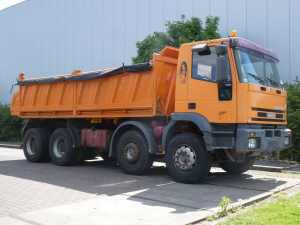 IVECO - 380E37