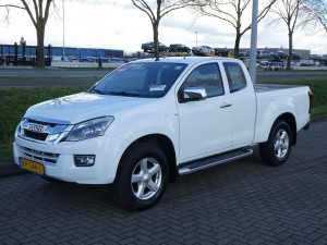 ISUZU - D-MAX 2.5D