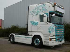 SCANIA - R520
