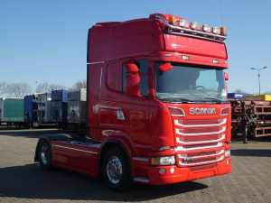 SCANIA - R500