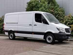 MERCEDES-BENZ - SPRINTER 211