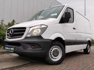 MERCEDES-BENZ - SPRINTER 210