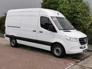 MERCEDES-BENZ - SPRINTER 319