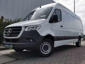 MERCEDES-BENZ - SPRINTER 319