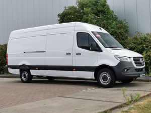 MERCEDES-BENZ - SPRINTER 319