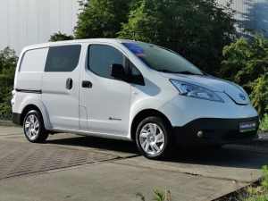 NISSAN - NV 200