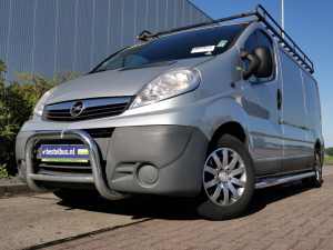 OPEL - VIVARO 2.5