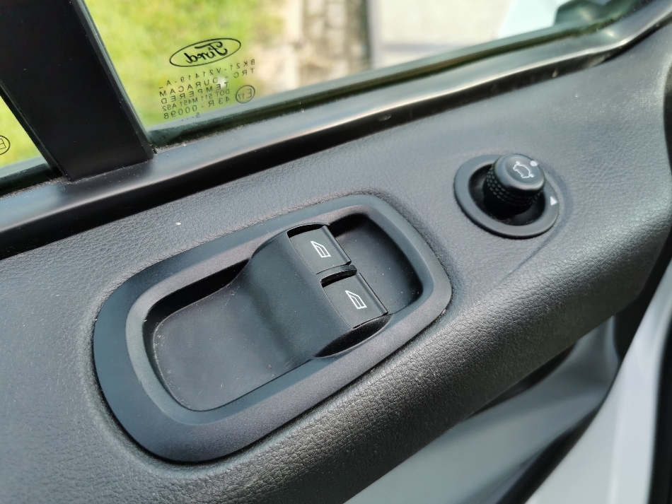 Interrupteur lève-vitre Ford Transit 2014 Custom