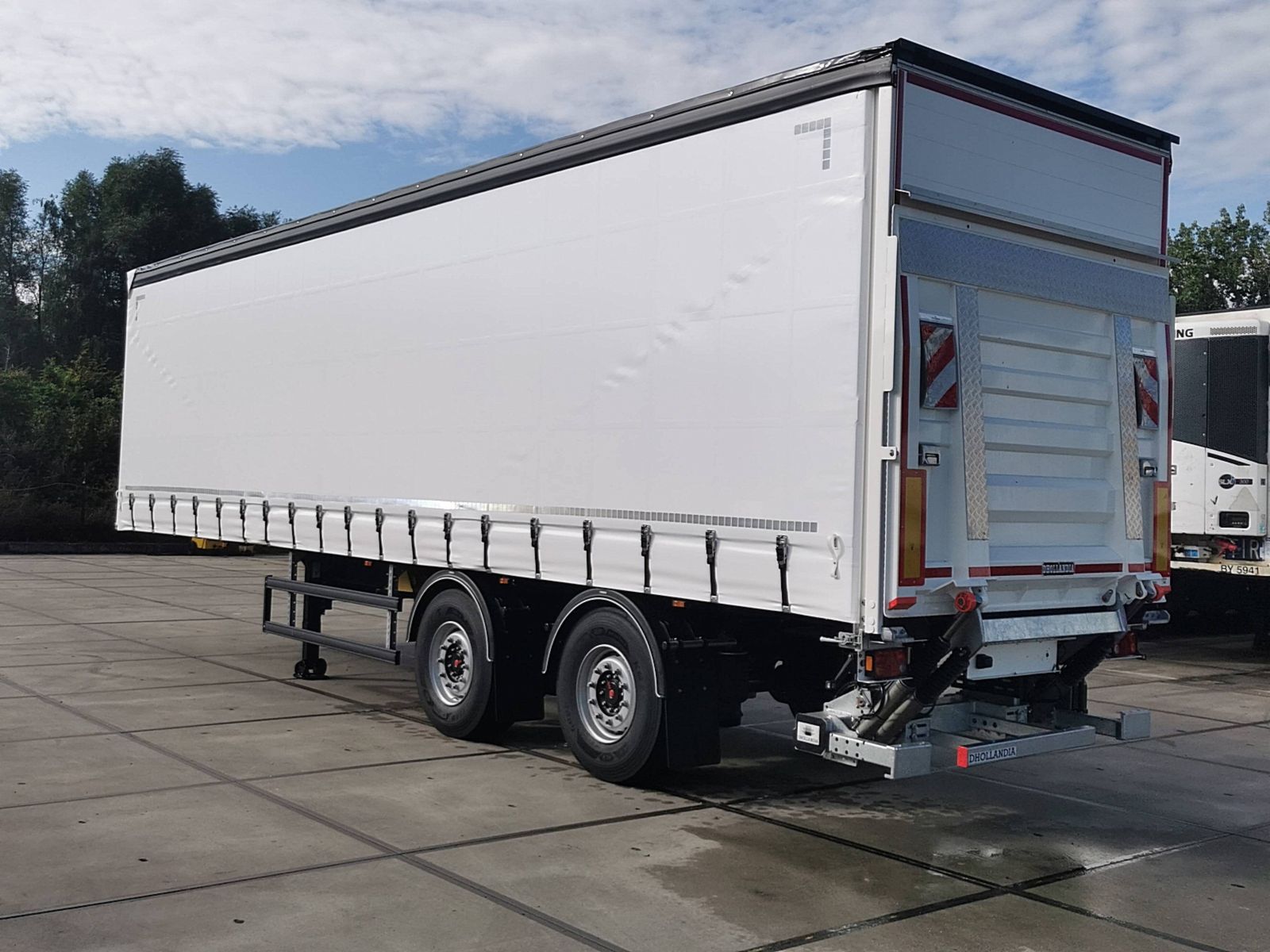 KLEYN TRAILERS PRSH 18-TRI-SYS - Kleyn Trucks