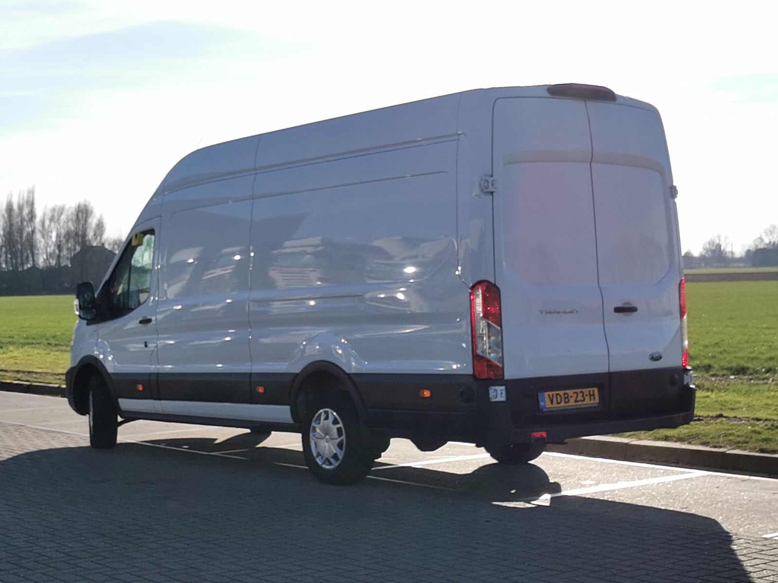 FORD TRANSIT 350 - Kleyn Vans