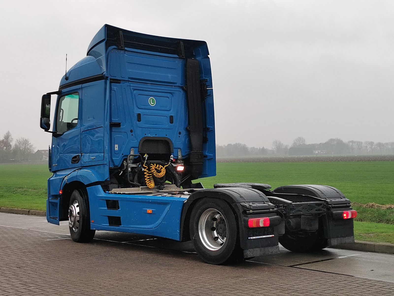 Mercedes Actros 1843