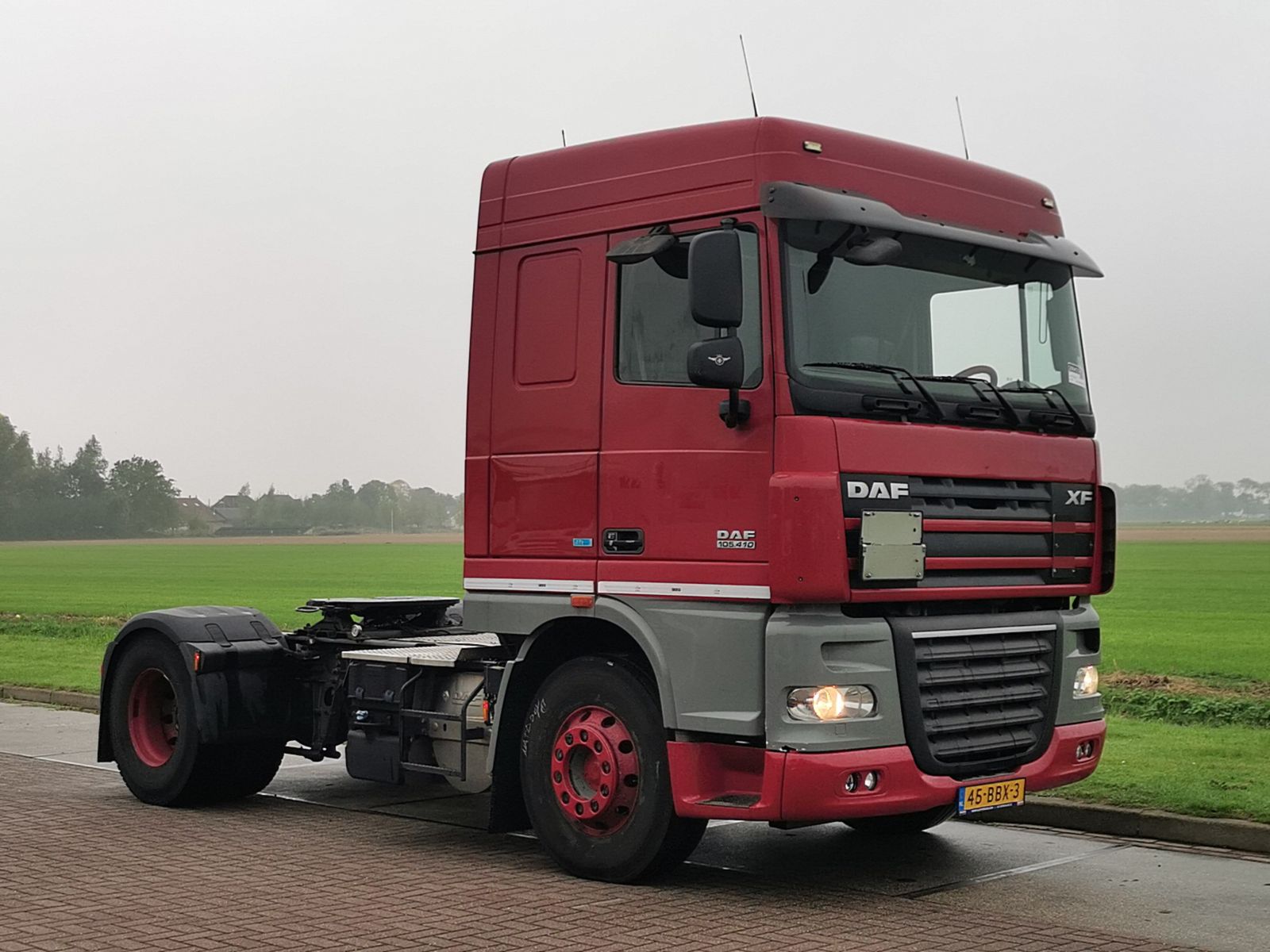 DAF XF 105.410 - Kleyn Trucks