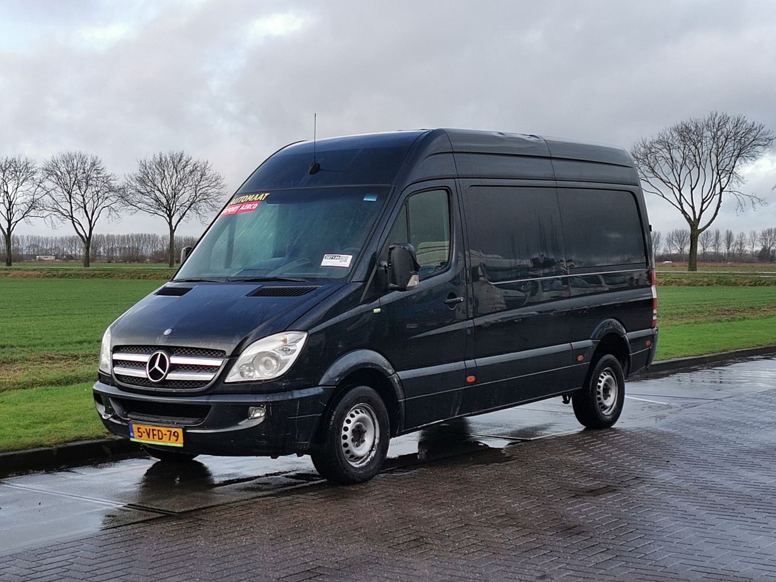 MERCEDES-BENZ SPRINTER 319 - Kleyn Vans