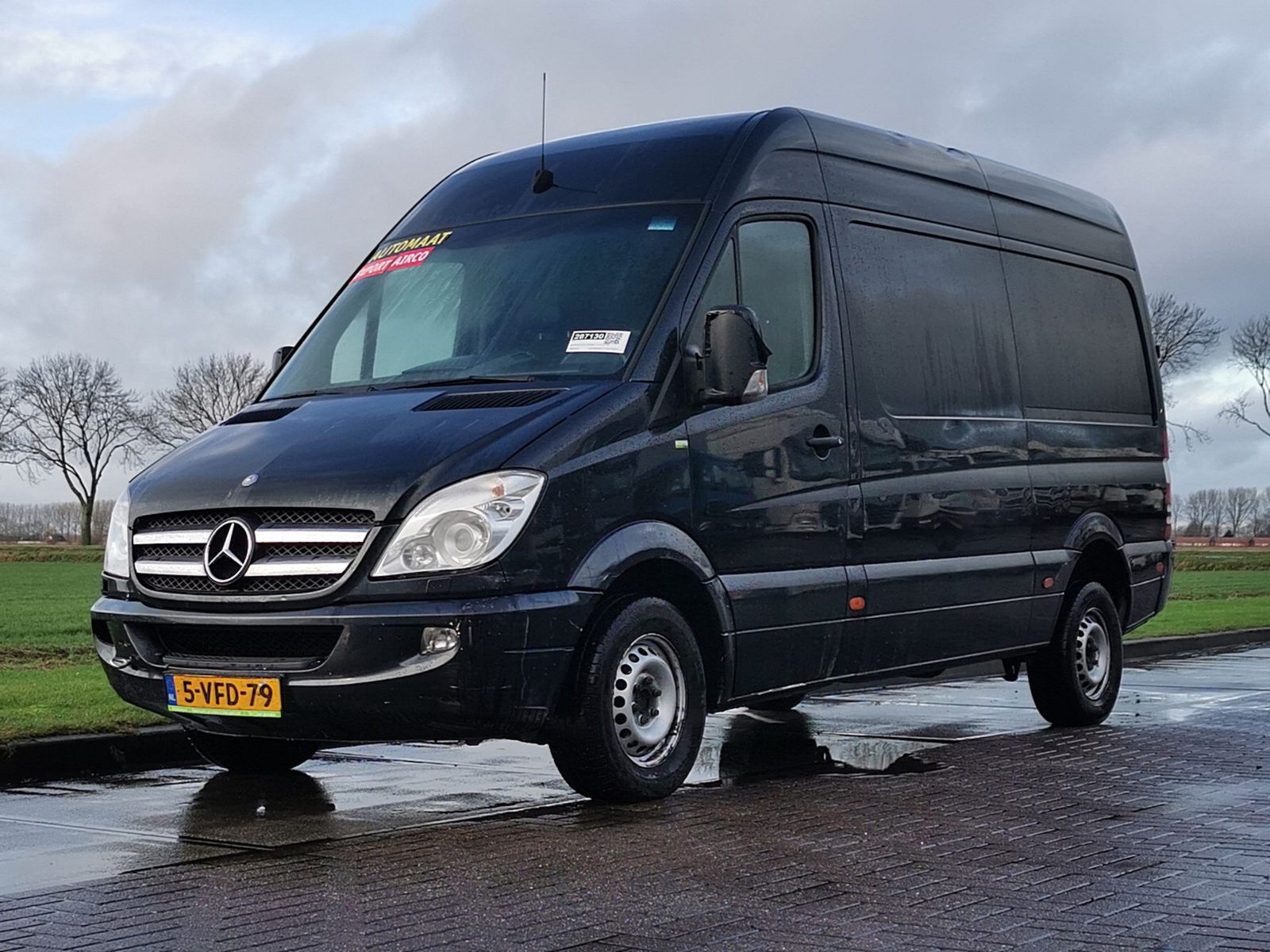 MERCEDES-BENZ SPRINTER 319 - Kleyn Vans