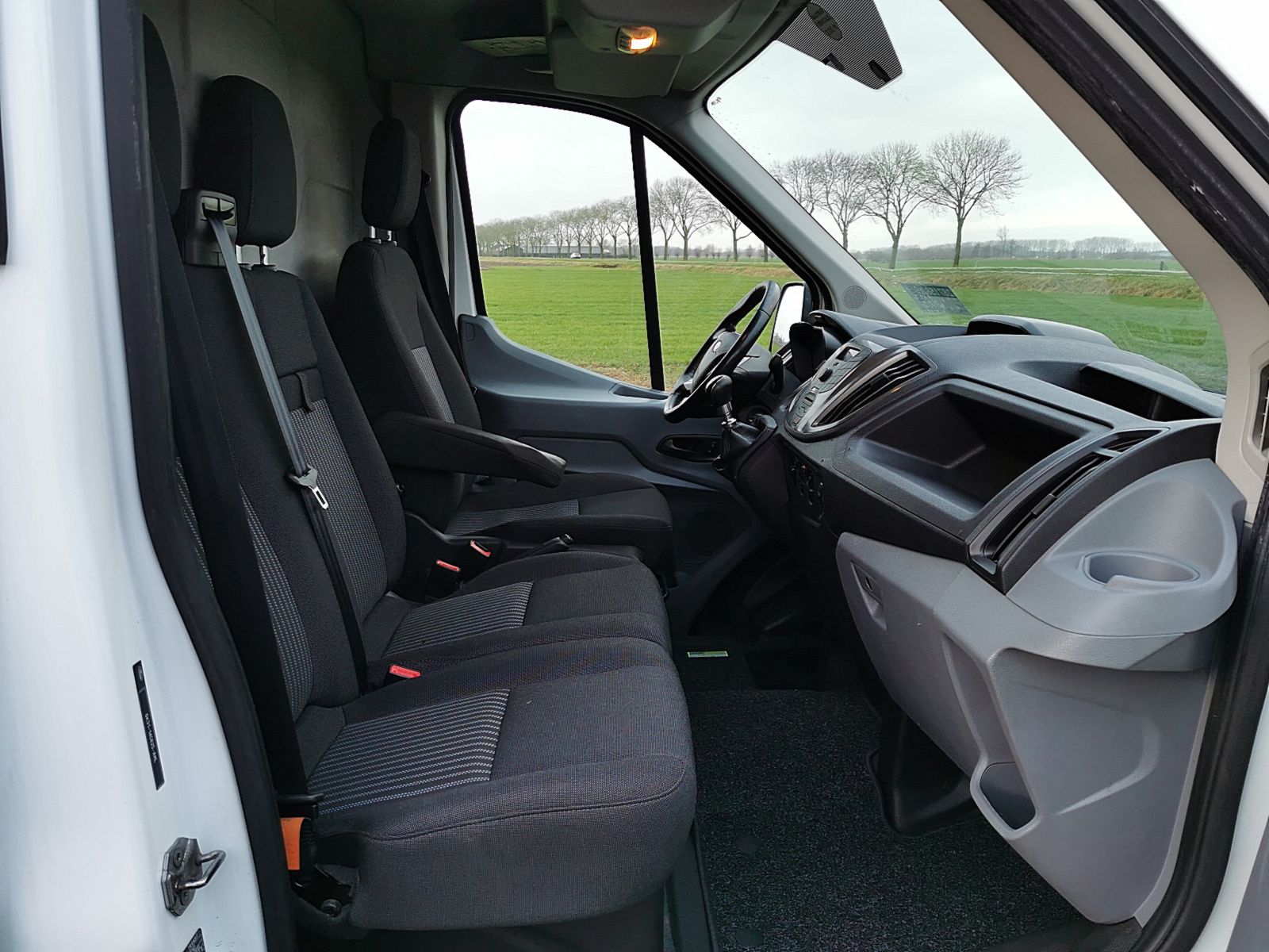 FORD TRANSIT 2.2 - Kleyn Vans