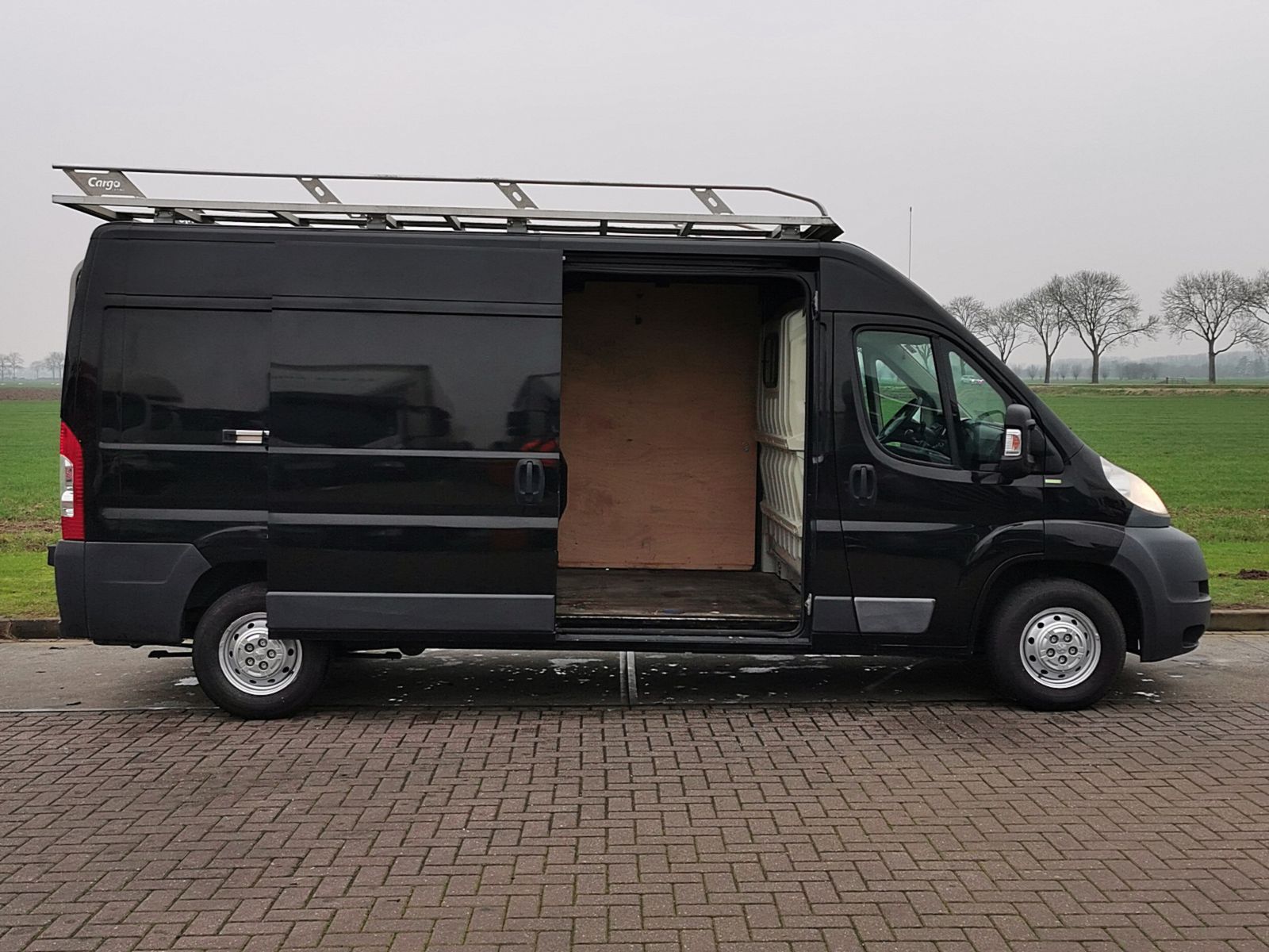 PEUGEOT BOXER 3.0 - Kleyn Vans