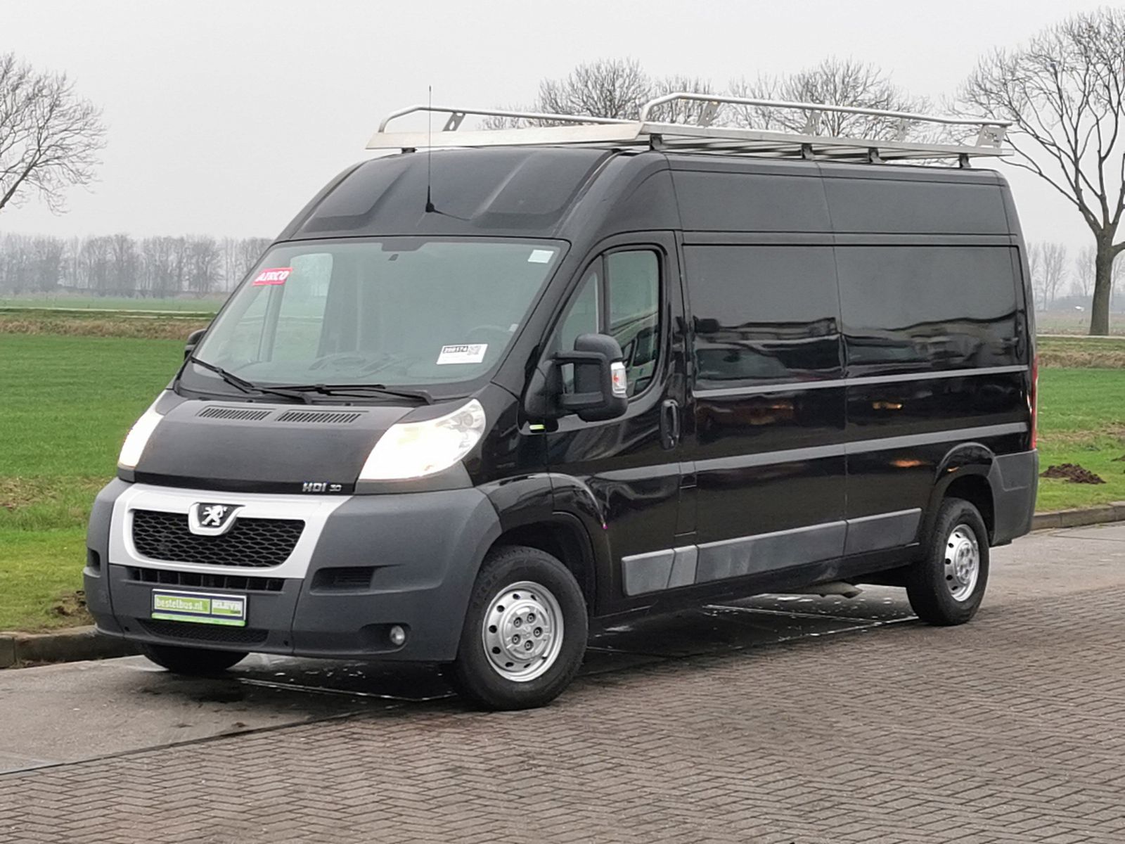 PEUGEOT BOXER 3.0 - Bestelbus