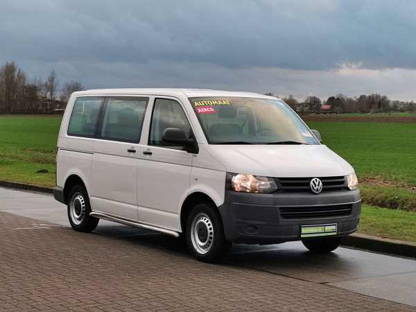 VOLKSWAGEN - KOMBI 2.0