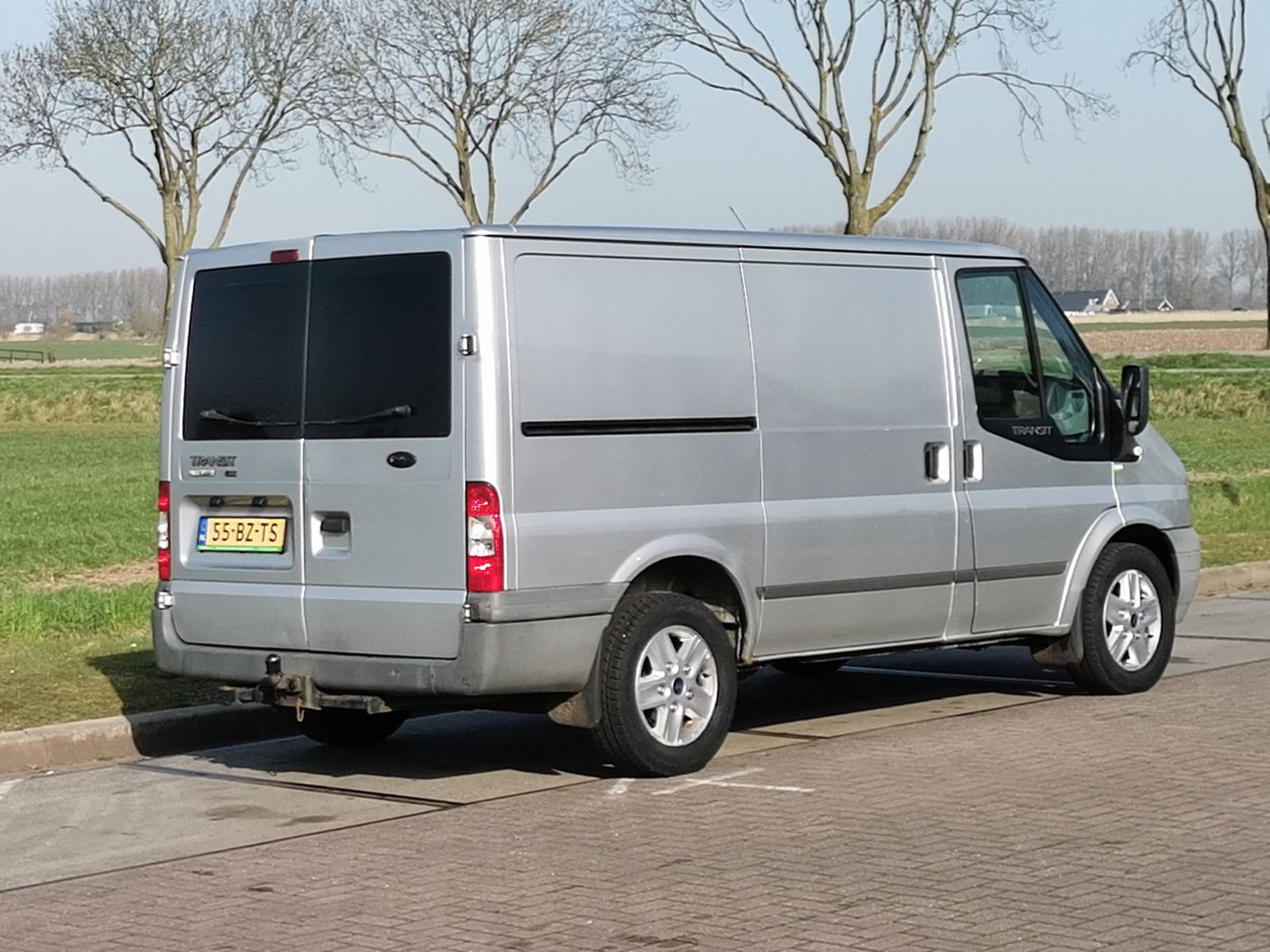 FORD TRANSIT 260 - Kleyn Vans