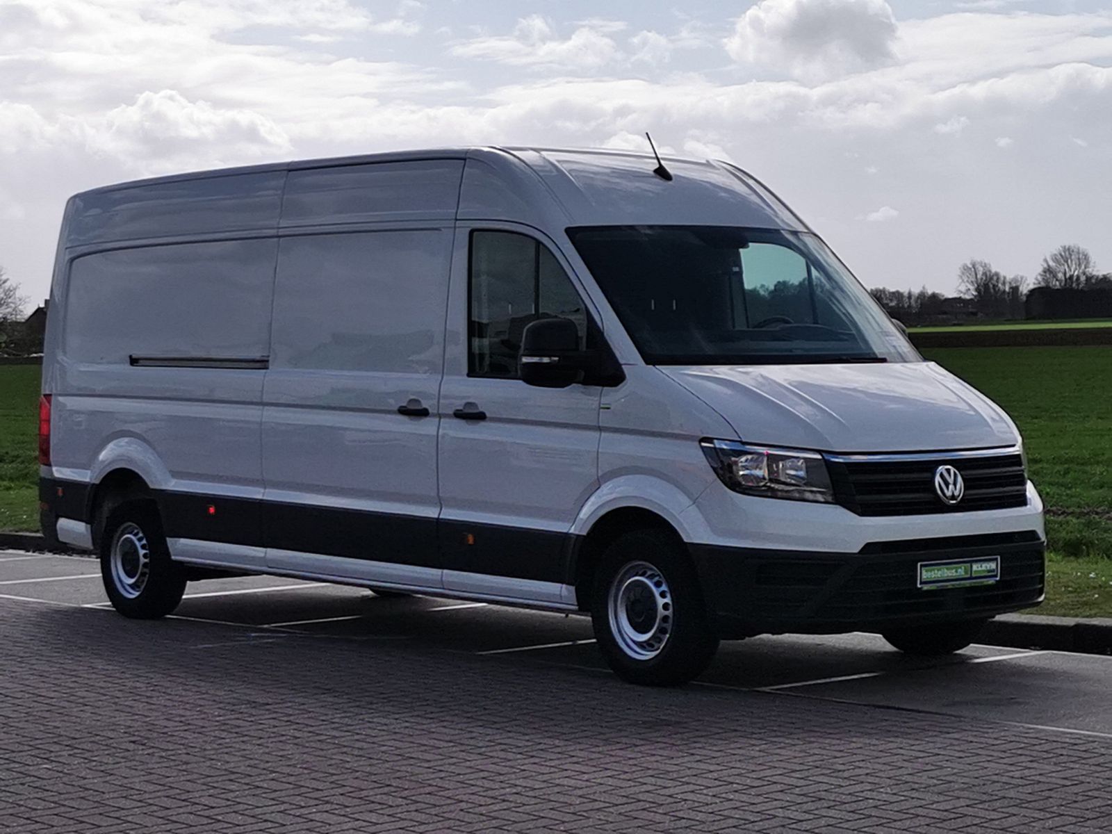 VOLKSWAGEN CRAFTER L4 H2 140PK - Kleyn Trucks