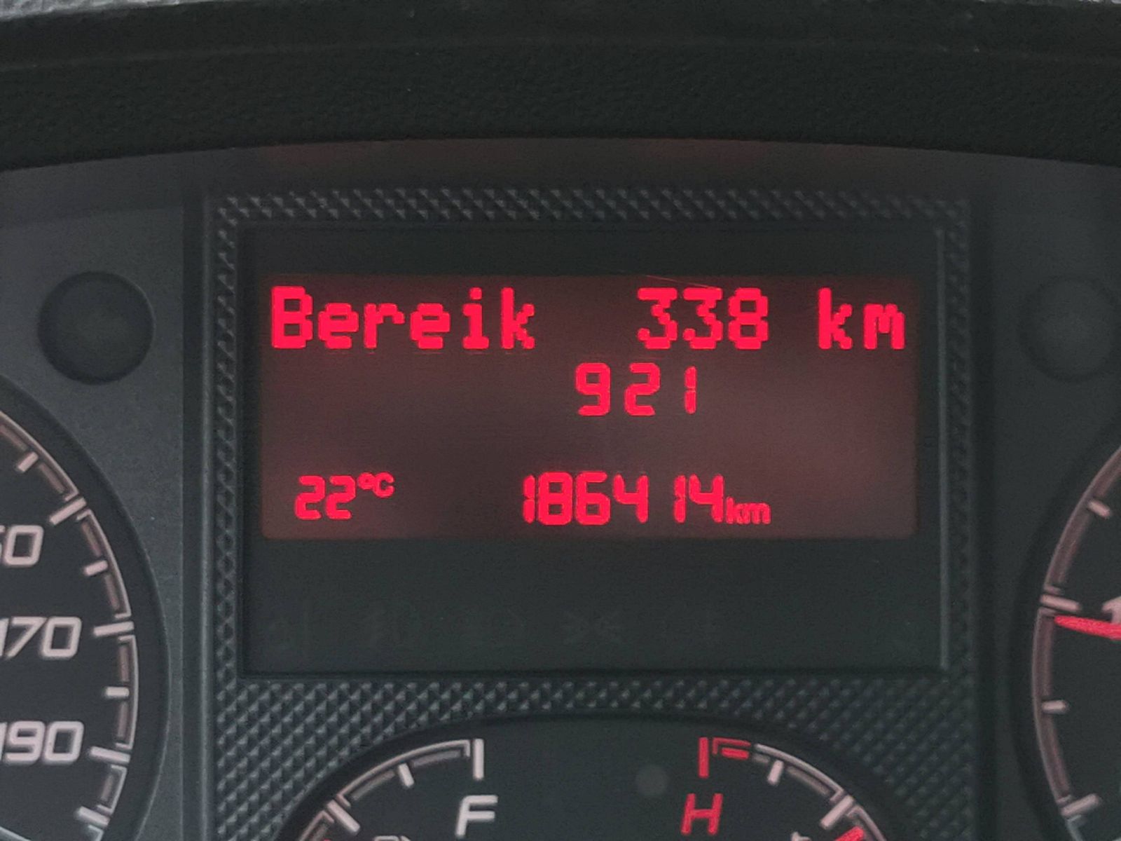 PEUGEOT BOXER 2.0 - Kleyn Vans