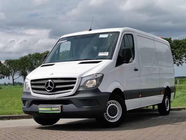 Mercedes Sprinter фургон цельнометаллический 2015 года