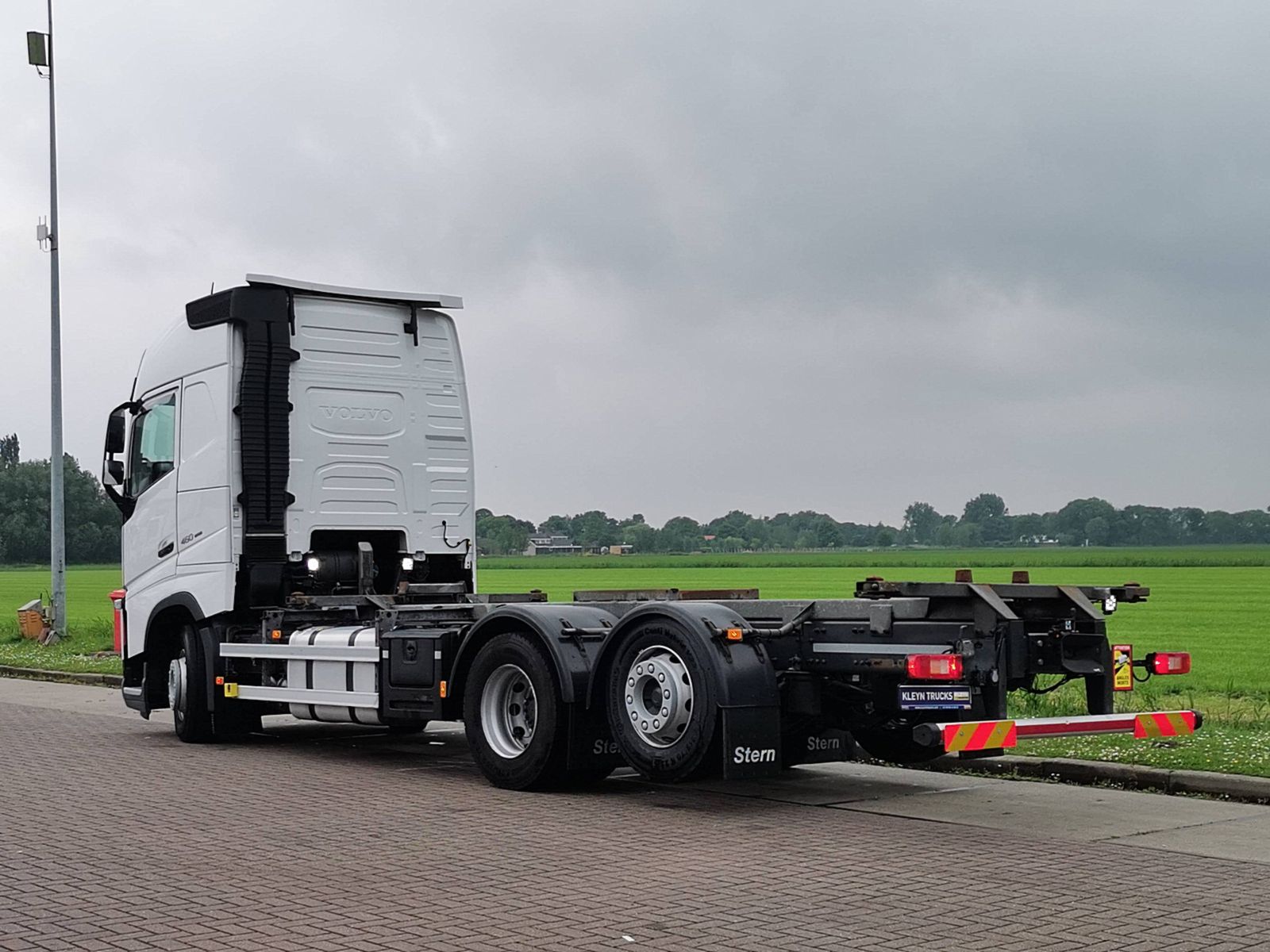 VOLVO FH 460 - Kleyn Vans