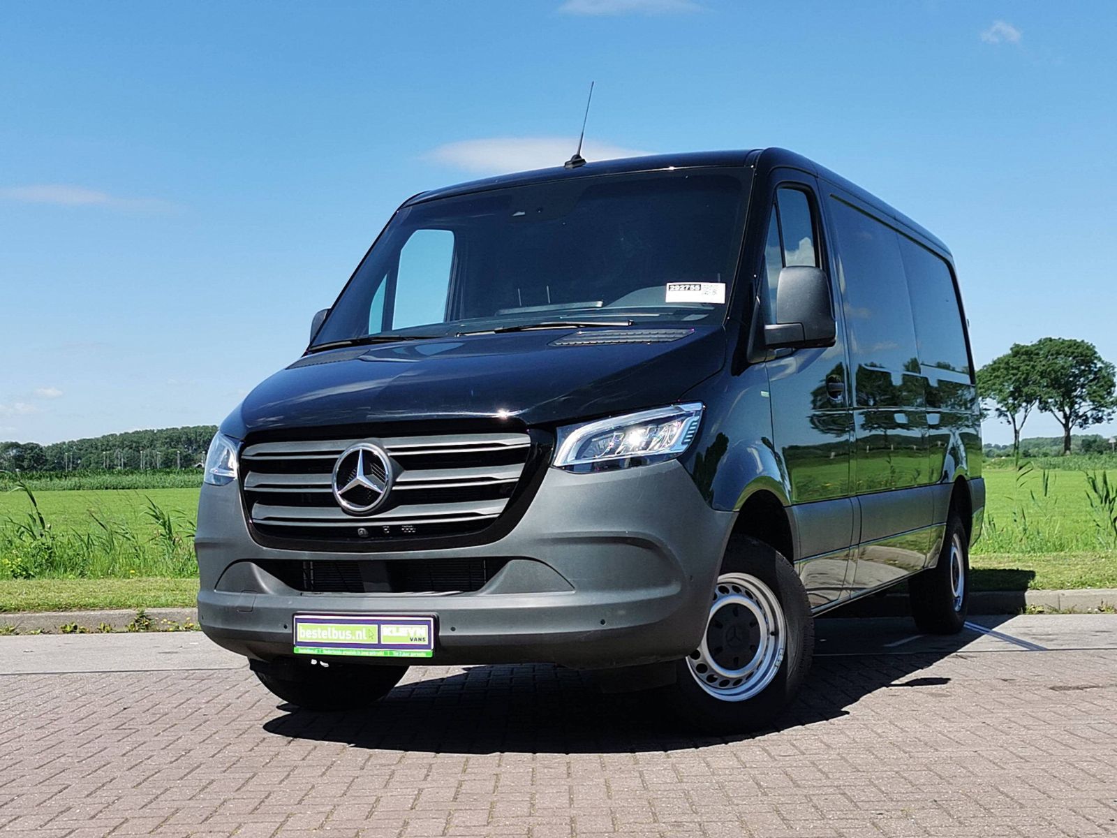 MERCEDESBENZ SPRINTER 317 Kleyn Vans