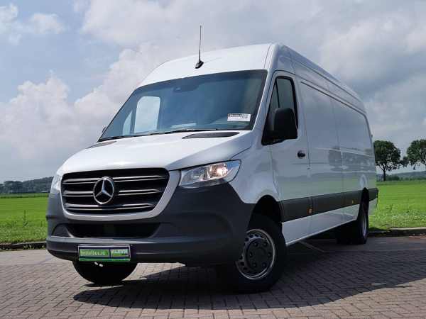 Mercedes Benz Sprinter 516