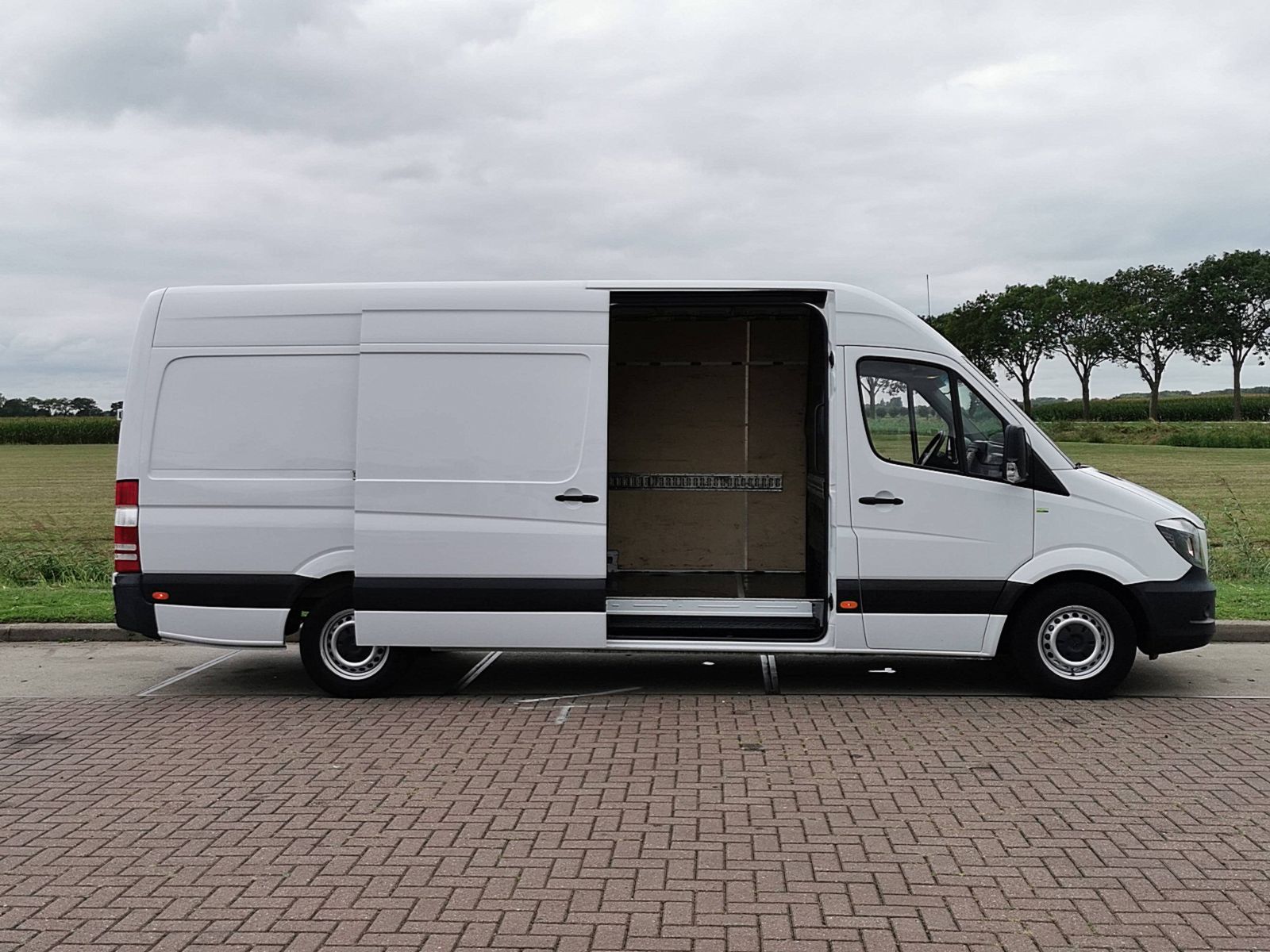 MERCEDES-BENZ SPRINTER 313 - Kleyn Vans