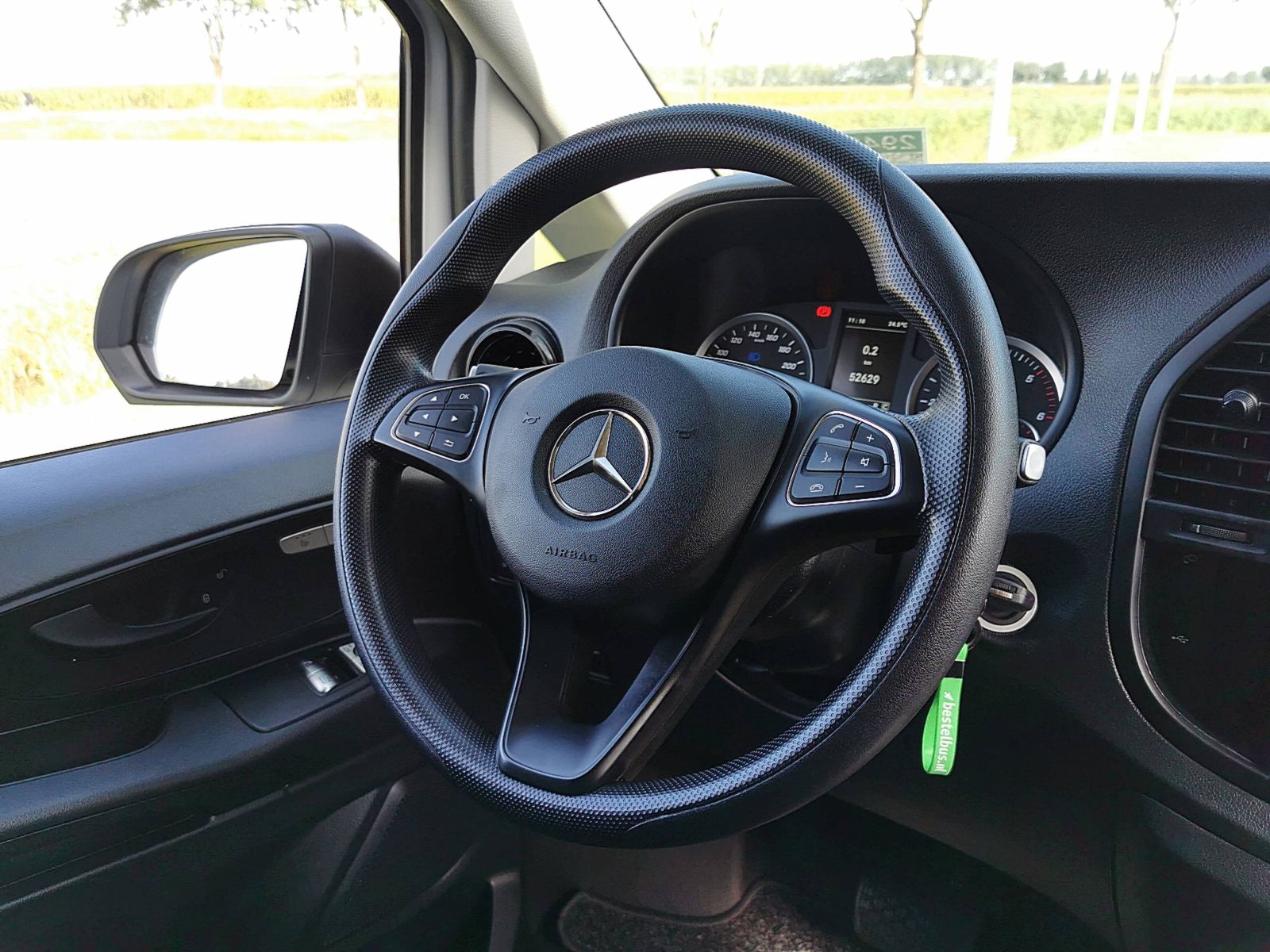 mercedes-benz-vito-119-cdi-kleyn-vans
