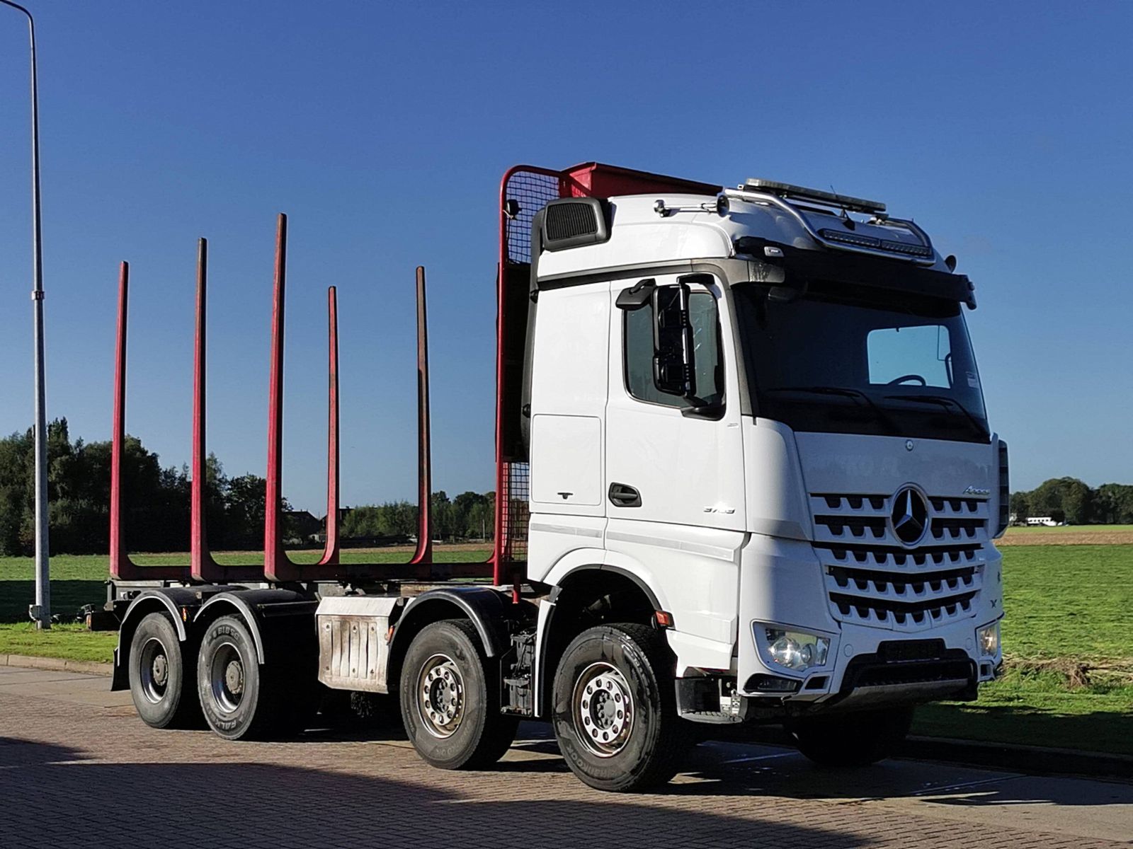 MERCEDES BENZ AROCS 3763 Kleyn Vans