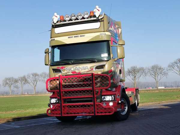 SCANIA - R560