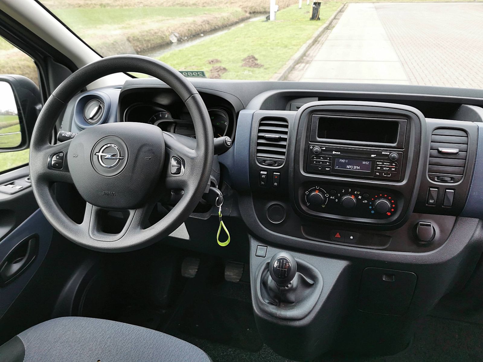 OPEL VIVARO 1.6 90PKL1 H1 - Kleyn Vans