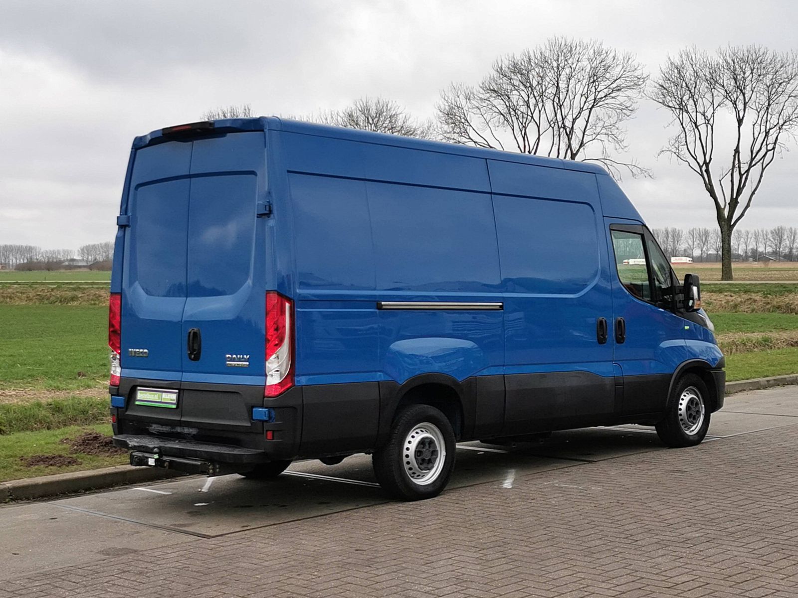 IVECO DAILY 35S18 - Kleyn Vans