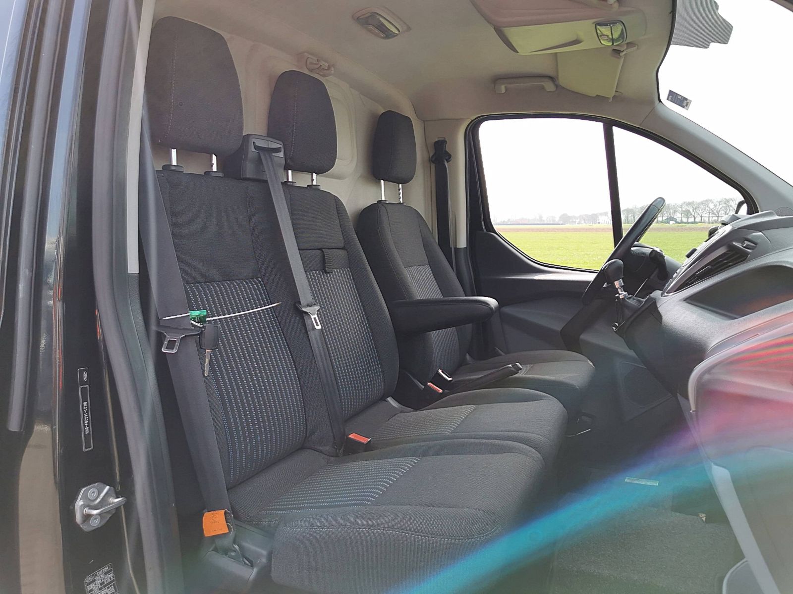 FORD TRANSIT CUSTOM 2.2 - Kleyn Vans