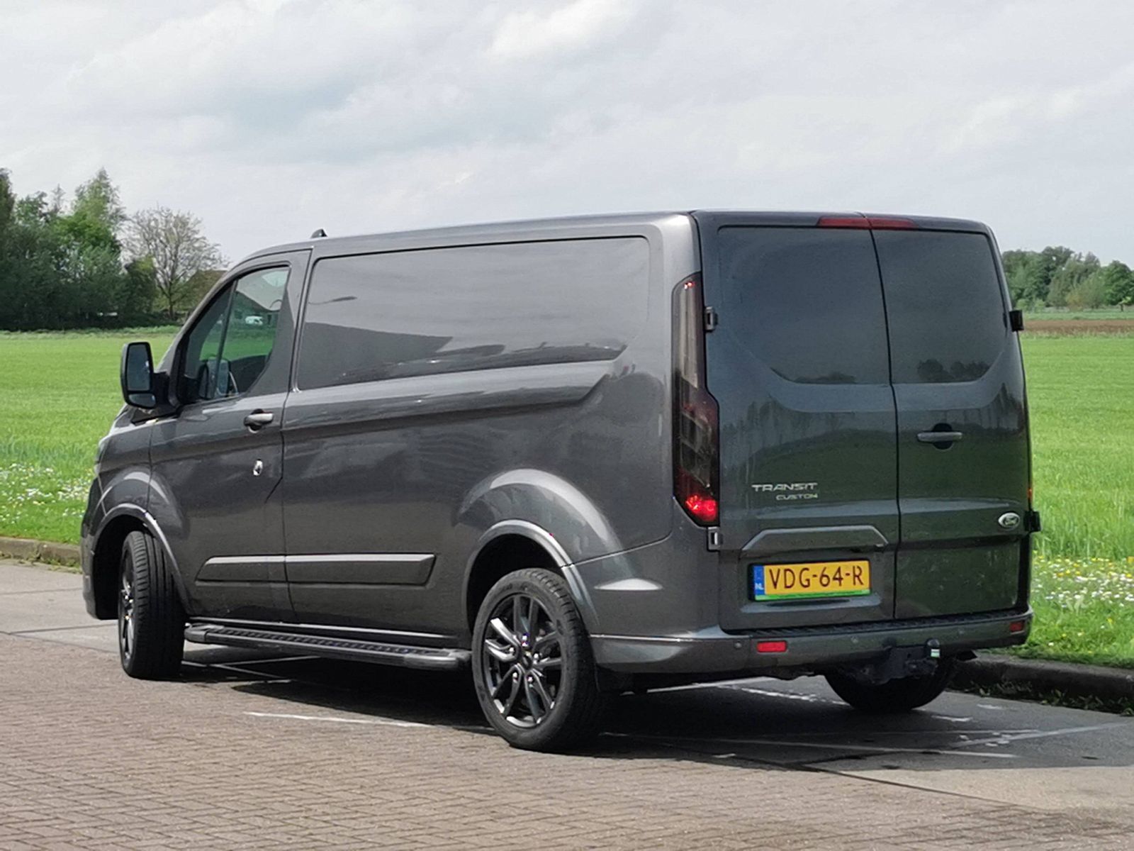 Ford Transit/ Custom Zubehör - Heatsys GmbH & Co. KG - Van Ausbau, Um