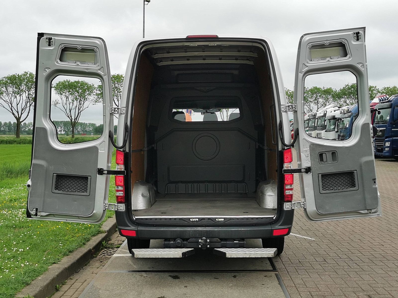 MERCEDES-BENZ SPRINTER - Kleyn Vans