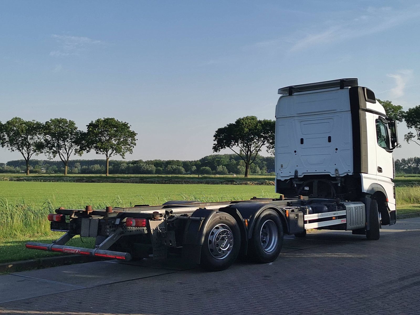 MERCEDES-BENZ ACTROS 2546 - Kleyn Vans